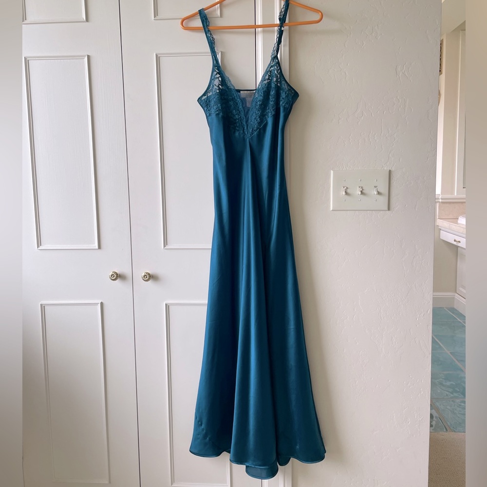 Victoria's Secret Rare 90s Vintage Gold Label Blue
Satin Slip Dress Nightie